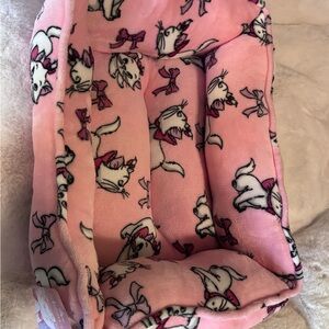 Disney Pink Aristocats Print Pet Bed for cats or dogs.